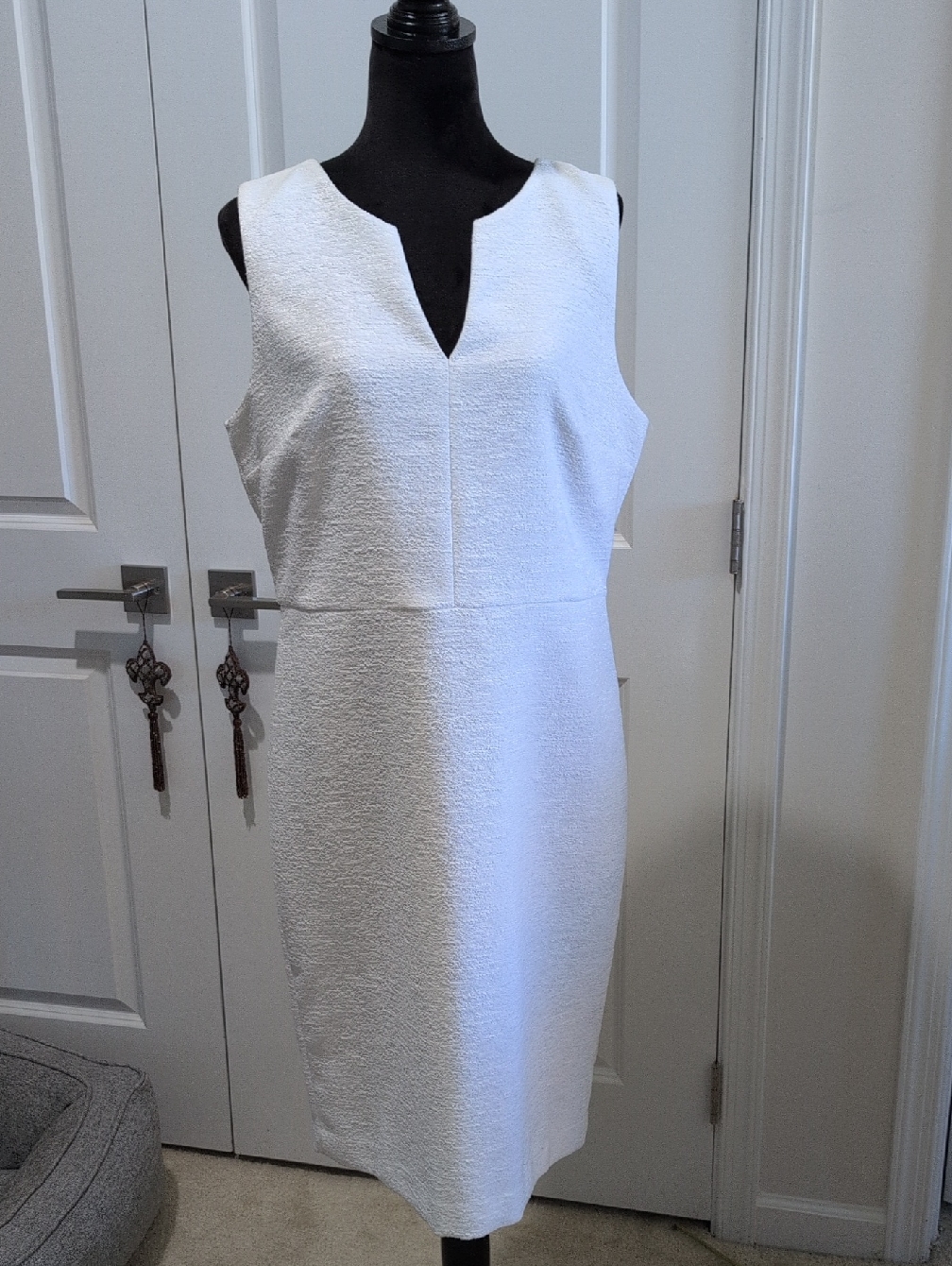 Nwt Ann Taylor White Sleeveless Dress